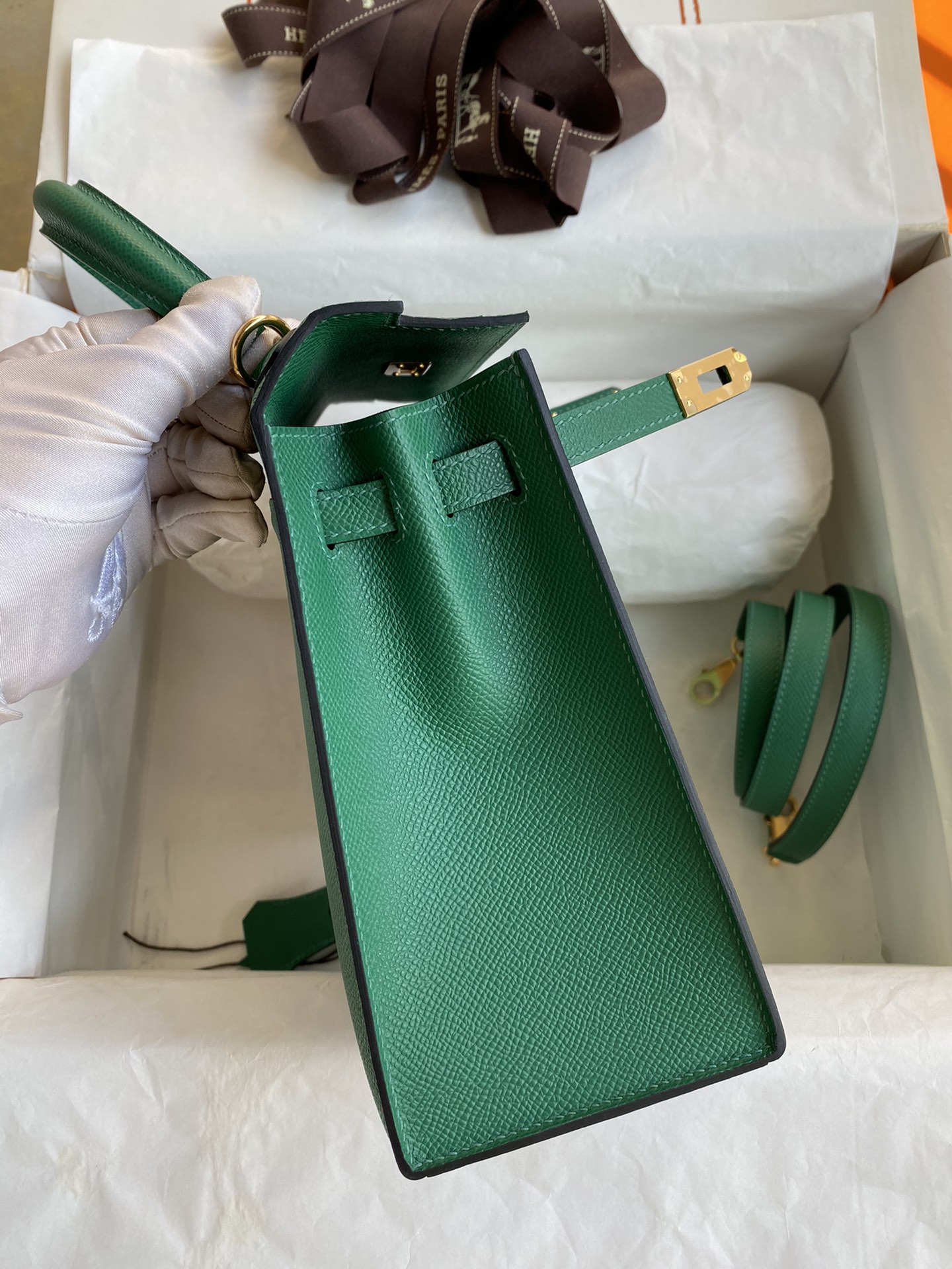 Hermes Kelly 25cm Handbag Shoulder Bag in Vert Vertigo Epsom Leather